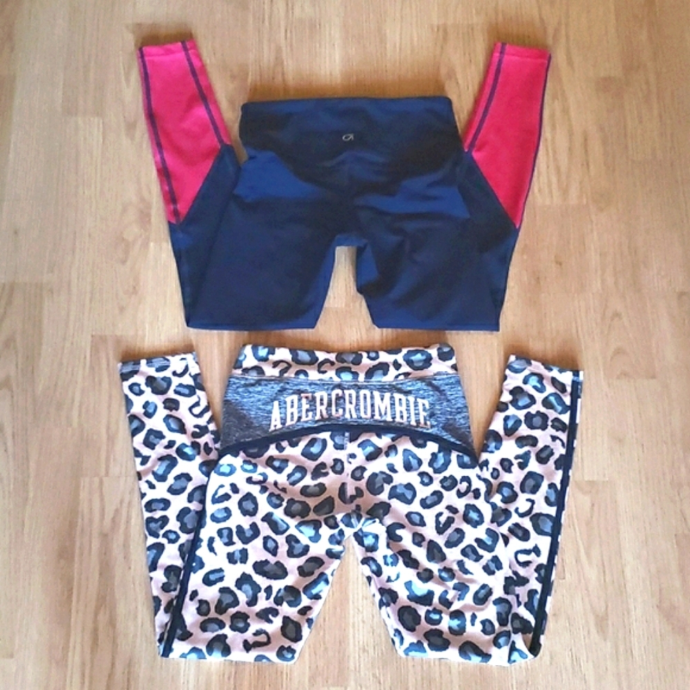 Lot Of 2 Leggings A&F and GapFit  size 9/10